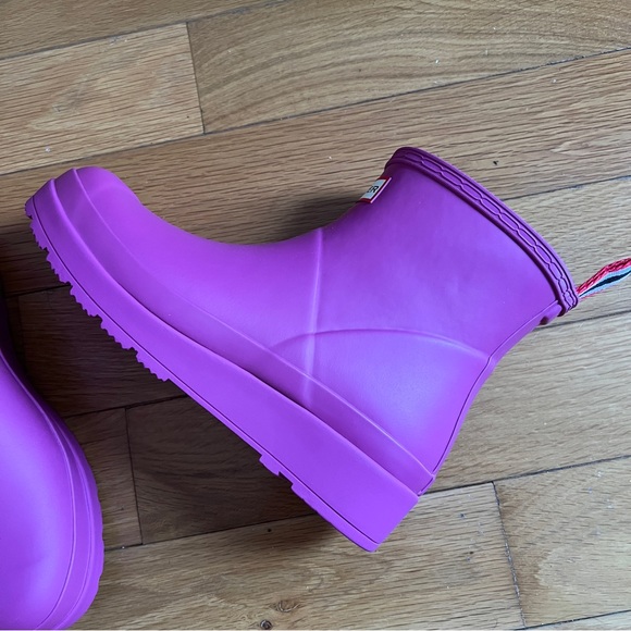 New in box Hunter boots size 8 - Picture 2 of 7